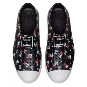Disney Parks x NATIVE Brand Minnie Mouse rubber waterproof Shoes black NEW 9/11